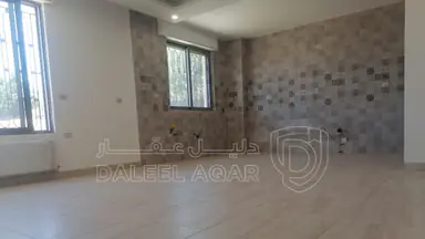 شقة - شقة للبيع في ام السماق - 150000 دأ